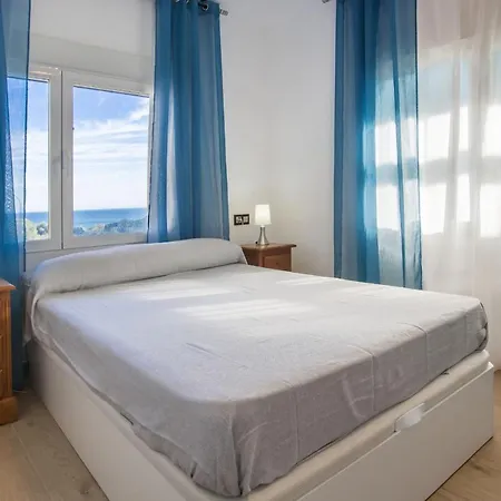 Torre Alexandra Apartment *